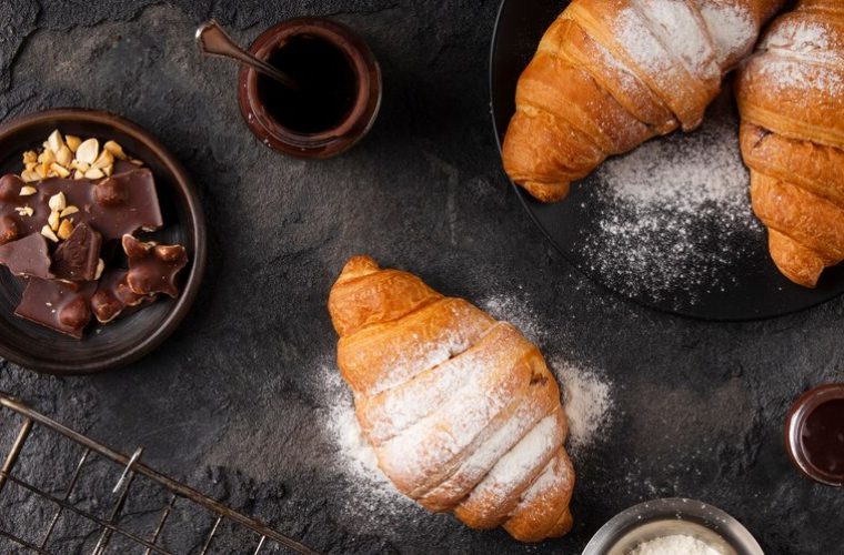 croissant chocolate vs. croissant crema, ¿cuál elegir?